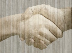 handshake-584096_1280